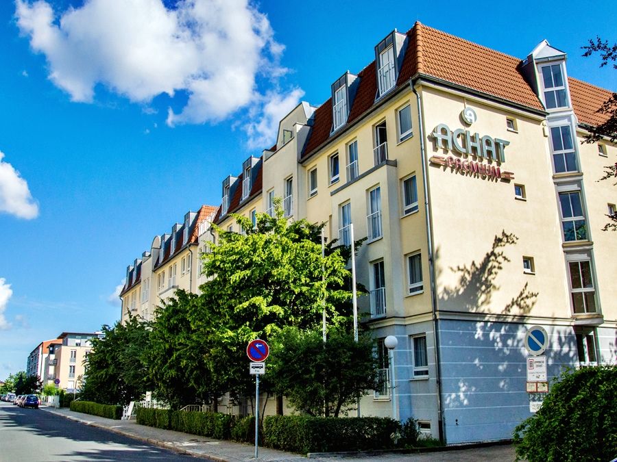 Achat Elbufer 4* Dresden