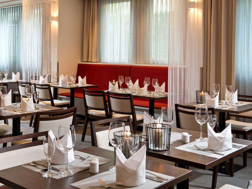 Achat Elbufer 4* Dresden